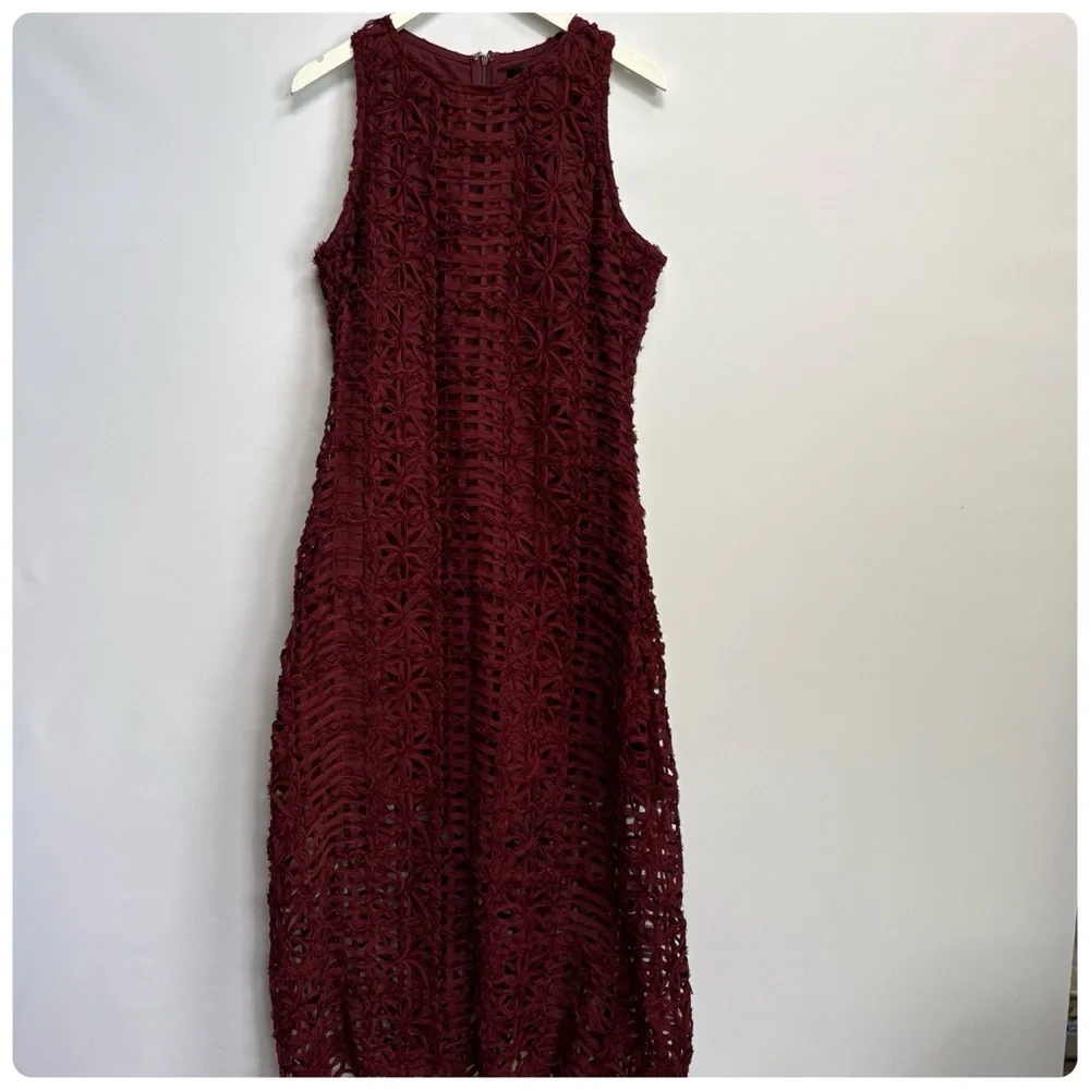 NEW Anthro Endless Rose Sleeveless Textured lace fabrication Midi Dress XL - Picture 9 of 11